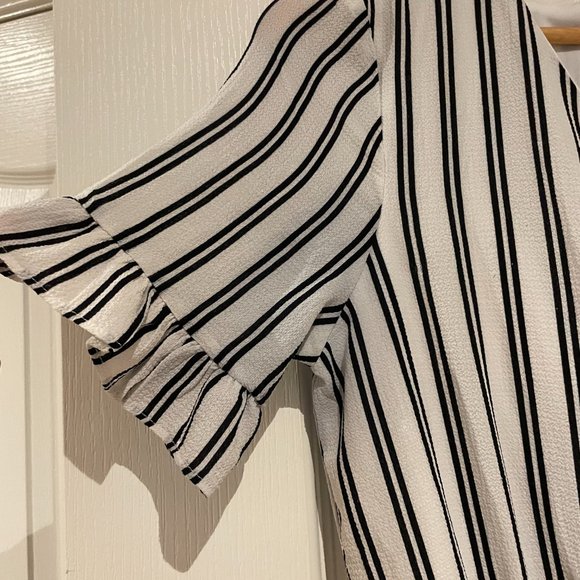 Adorable Striped Romper with Ruffle Detail - Picture 7 of 9